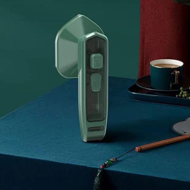 Mini Steam Iron Handheld Garment Steamer Home Travelling EU Plug