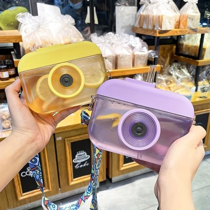 Creative Camera-Shaped Plastic Water Bottle for Kids & Adults Cute & Fun with Straw Lid