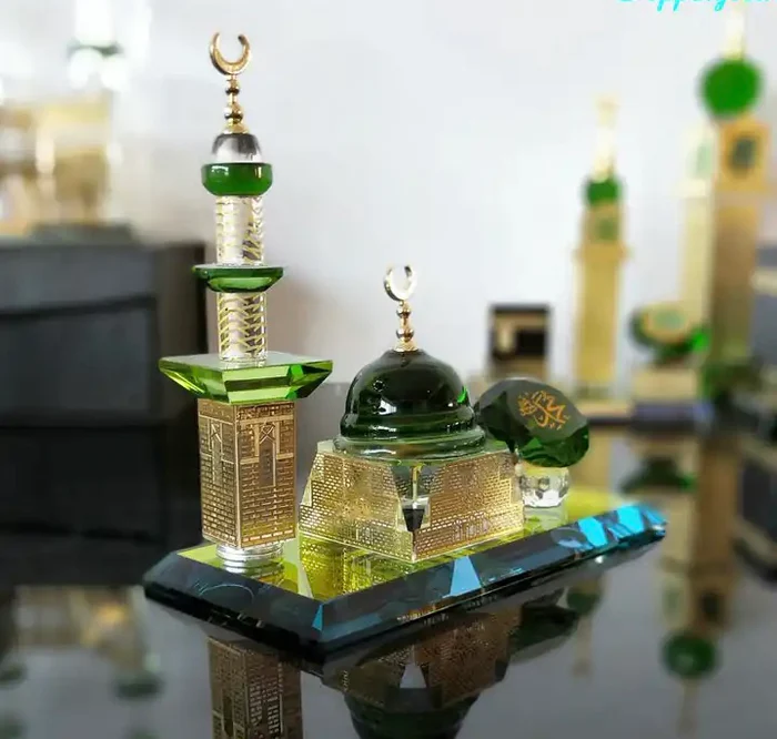 Crystal Madina Mosque Model: A Stunning Architectural Masterpiece