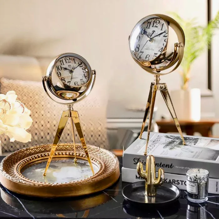 Retro Tripod Timepiece - Timeless Elegance for Your Decor
