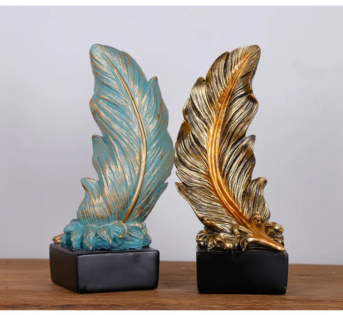 1 Piece Feather Sculpture - Elegant Office Decoration for a Chic Workspace