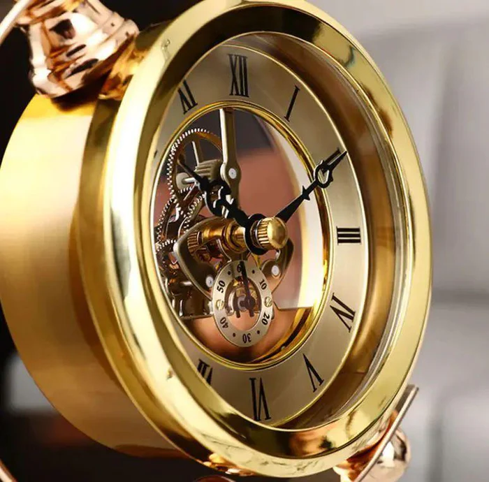 Grandeur Timepiece - Luxurious and Elegant Watch
