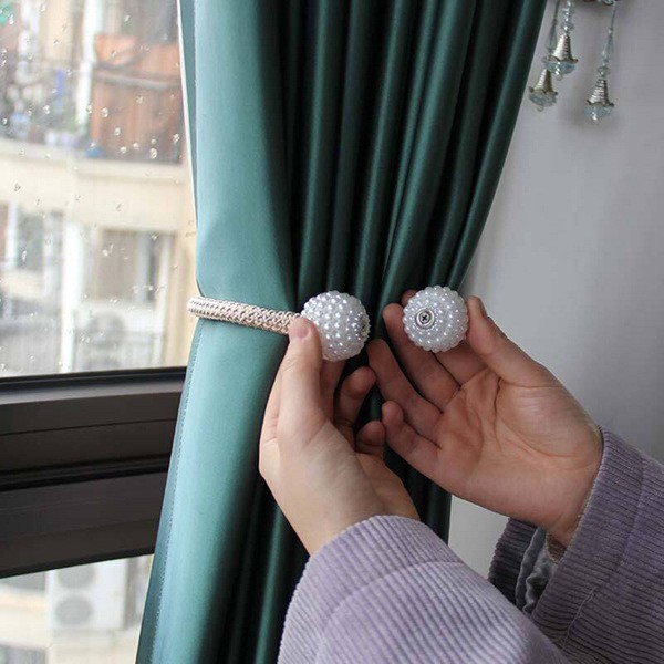 Magnetic Ball Curtain Holder