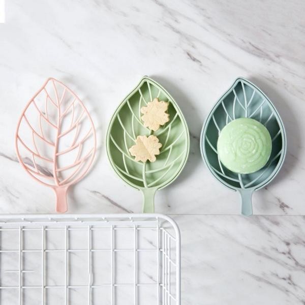 Leaf Shaped Holder With Drain Tray