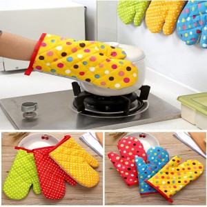 (One Dollar Deal) Microwave Oven Glove