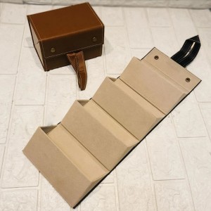 Folding 4 Slots Glasses Organizer